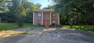 118 Pinebrook Pl #B - Photo 1 of 1