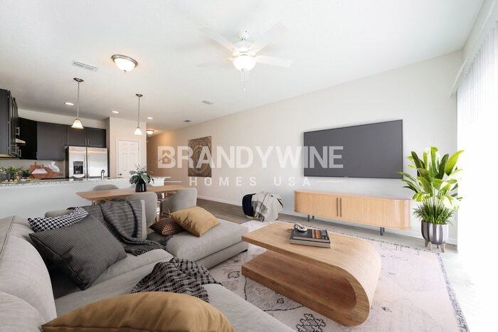 520 Kit St - Photo 5 of 50