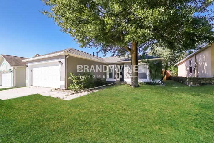 16052 Dorchester Blvd - Photo 2 of 18