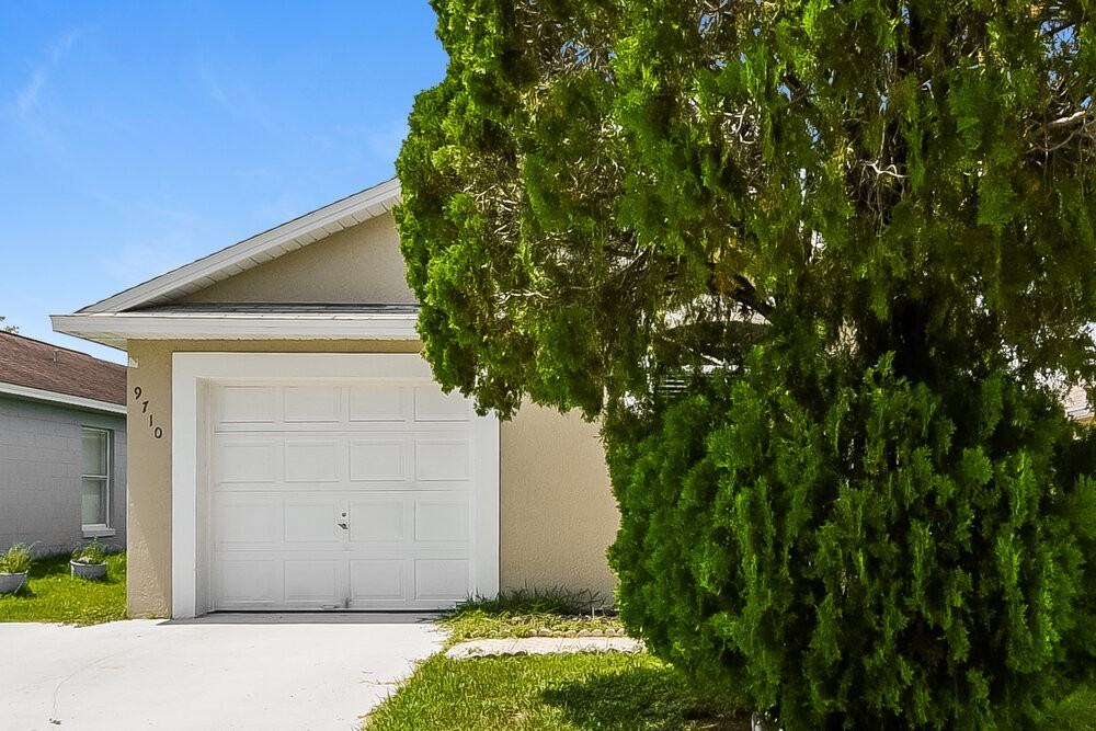 9710 Red Clover Avenue - Photo 3 of 16