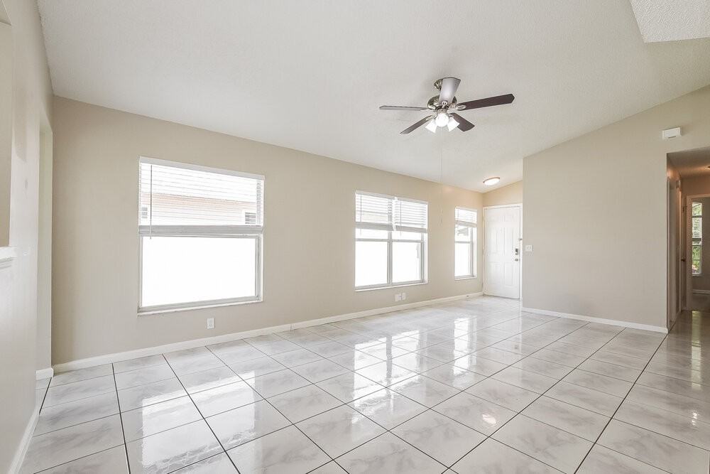 9710 Red Clover Avenue - Photo 4 of 16