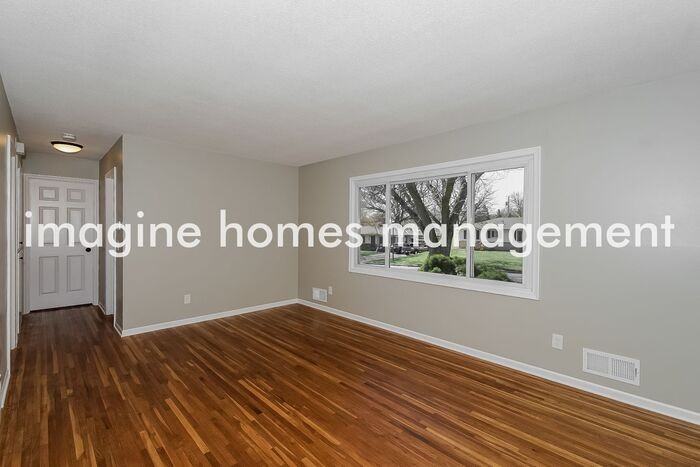 3919 Mica Trail - Photo 4 of 17