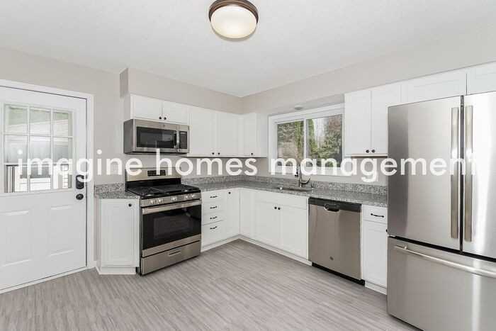 3919 Mica Trail - Photo 6 of 17