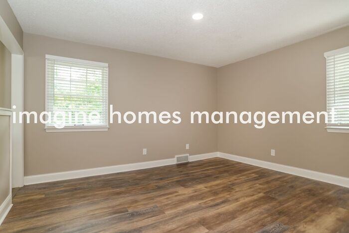 8224 West 97th Terrace - Photo 7 of 17