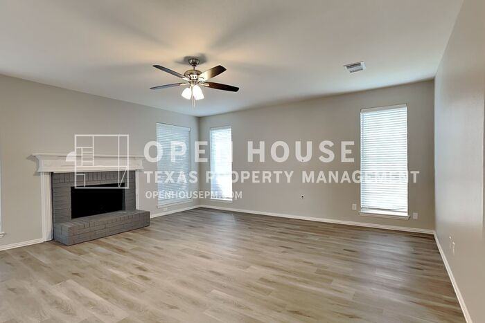 5460 Glen Canyon Rd - Photo 5 of 26