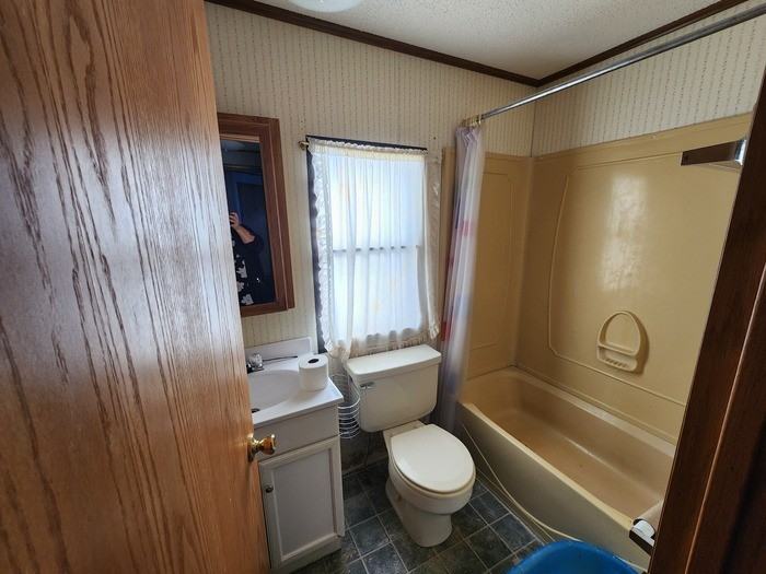 611 Dallas Road - Photo 5 of 30