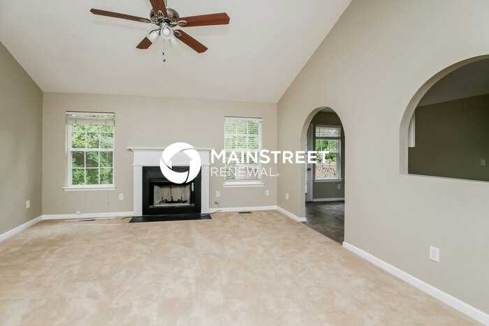 3012 Edgefield Drive - Photo 2 of 17