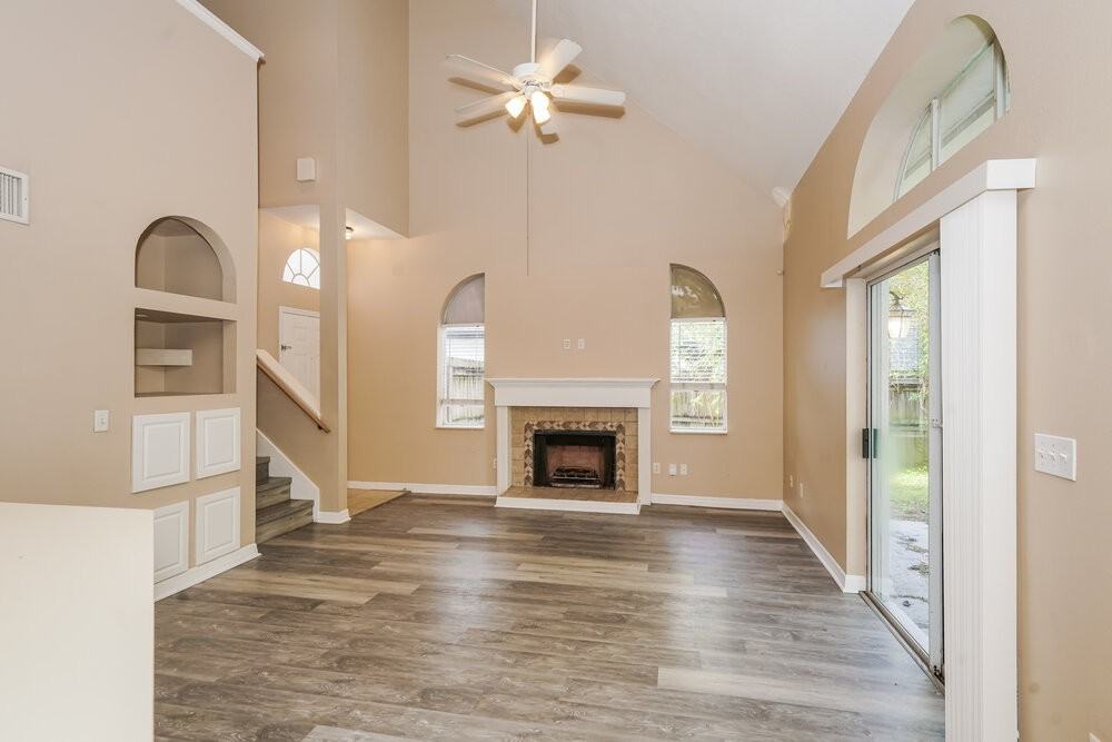 1091 Brielle Court - Photo 5 of 17