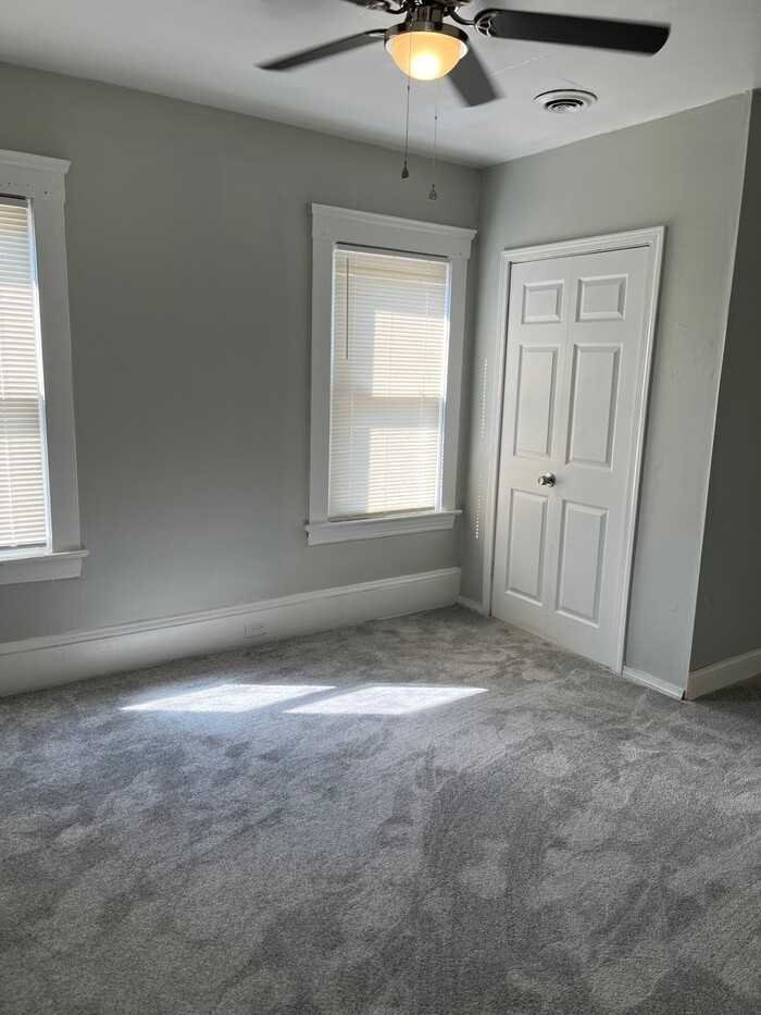 2153 W 85th St #UP - Photo 6 of 12