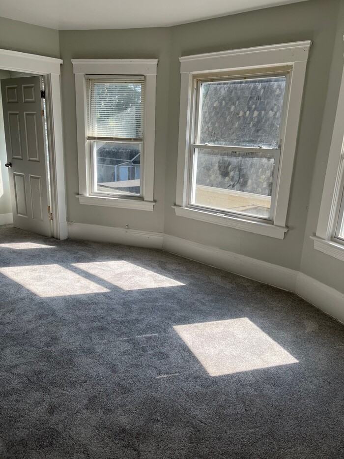 2153 W 85th St #UP - Photo 7 of 12