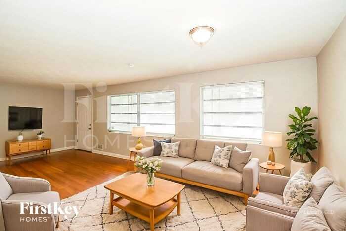 3741 Culp Dr - Photo 3 of 19