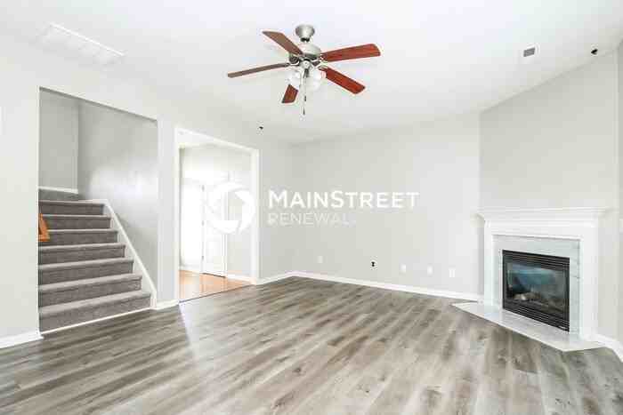 339 Walden Ridge Ct - Photo 3 of 17