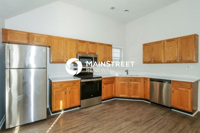 4451 Lunsford Drive - Photo 6 of 19