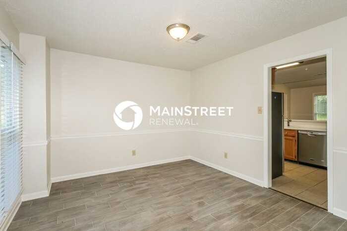 7293 Schilling Cove East - Photo 7 of 19