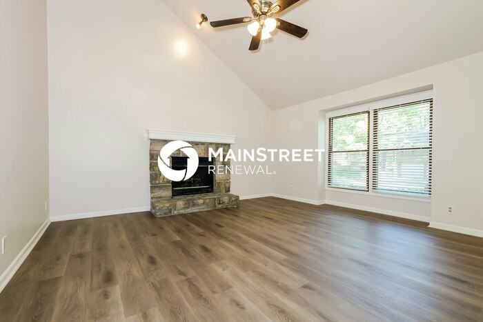 1321 Northeast Quail Walk Drive - Photo 2 of 21