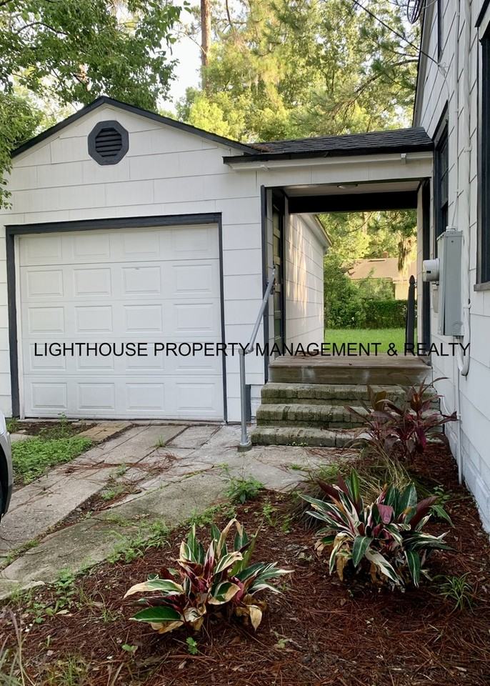 4847 Polaris St - Photo 2 of 14