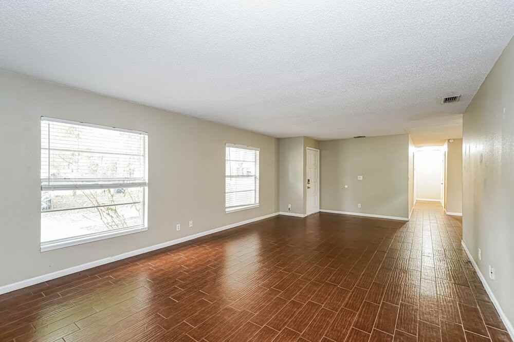 3804 Hill N Dale Pl - Photo 5 of 16