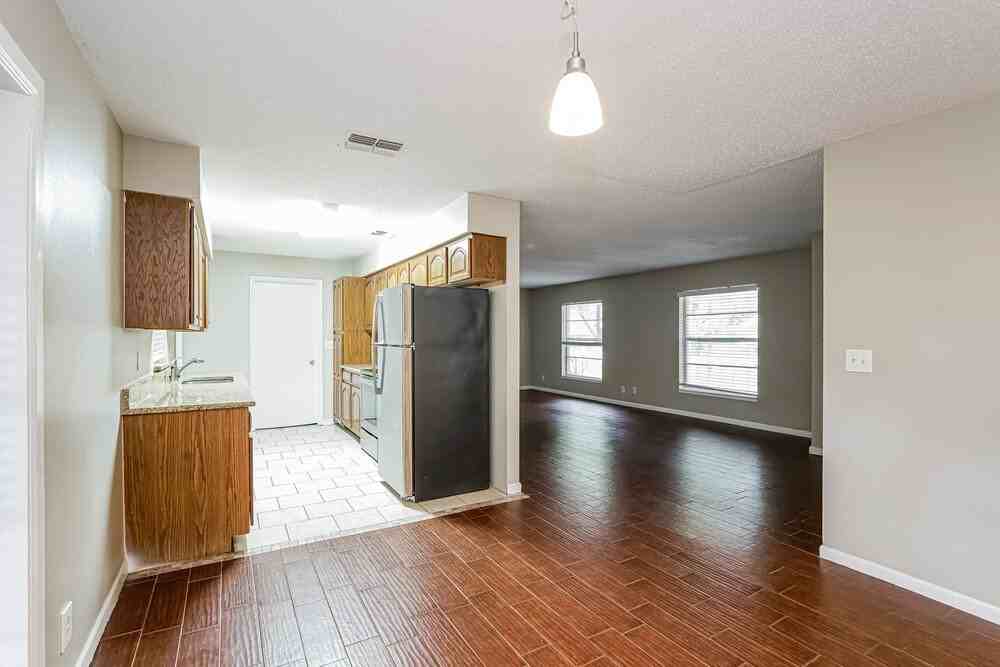 3804 Hill N Dale Pl - Photo 7 of 16