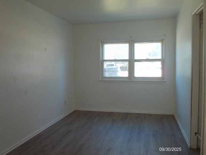 26751 Belanger St - Photo 6 of 9