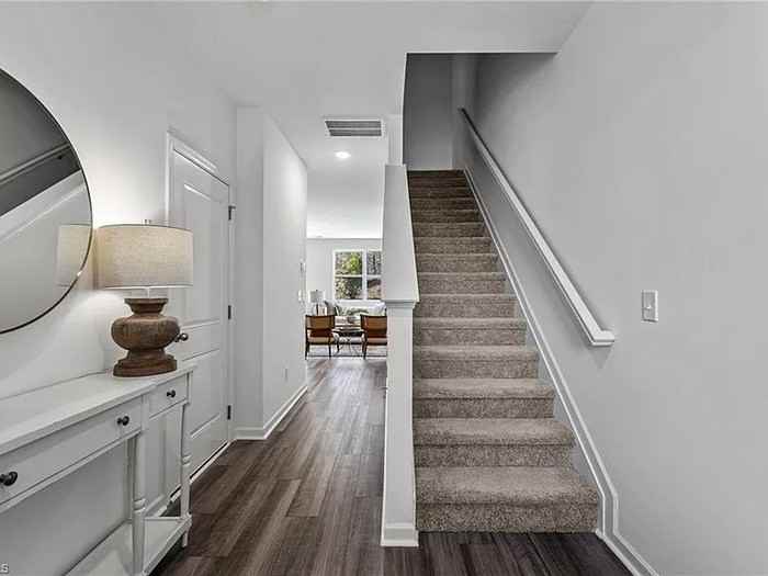 2620 Westell Way - Photo 2 of 8