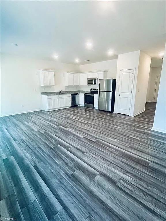 2620 Westell Way - Photo 3 of 8