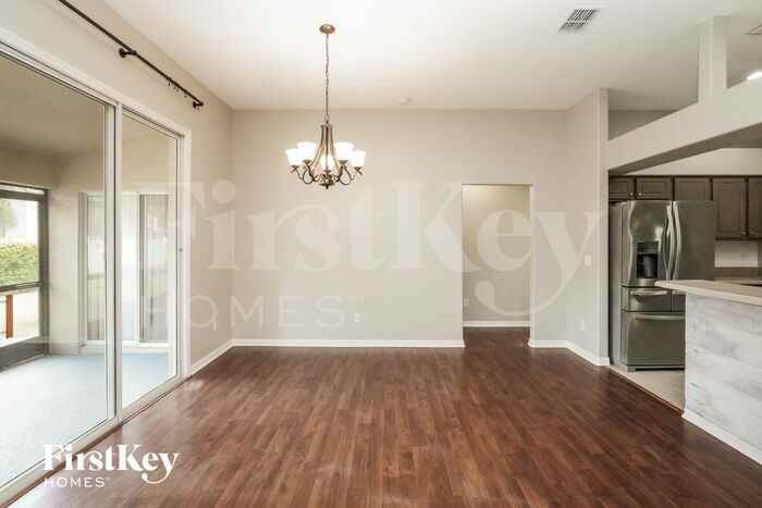 505 Orsota Court - Photo 3 of 16