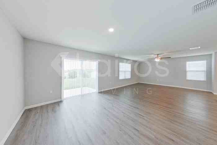 4451 Sw 85th Ln - Photo 7 of 36