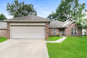 featured image of 362 Meadow Creek Dr