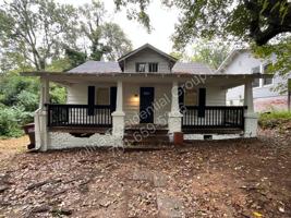 featured image of 1305 Ragan Ave