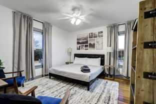 136 Phelps St #4 - Photo 1 of 1