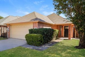 featured image of 3000 Huntington Ct