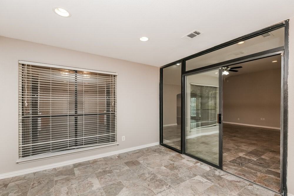 426 Rifleman Trl - Photo 5 of 16