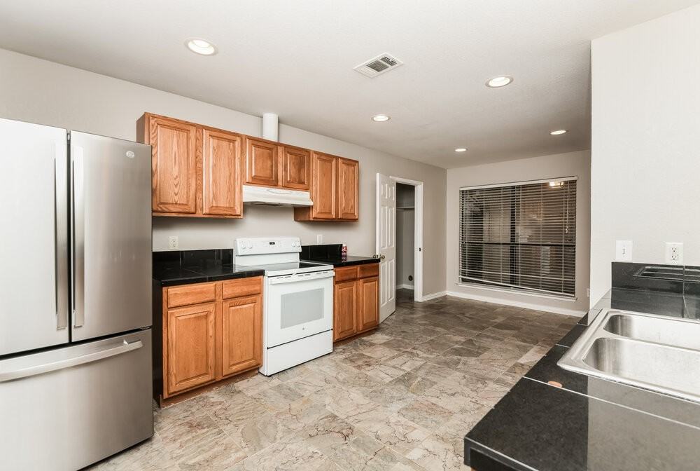 426 Rifleman Trl - Photo 6 of 16