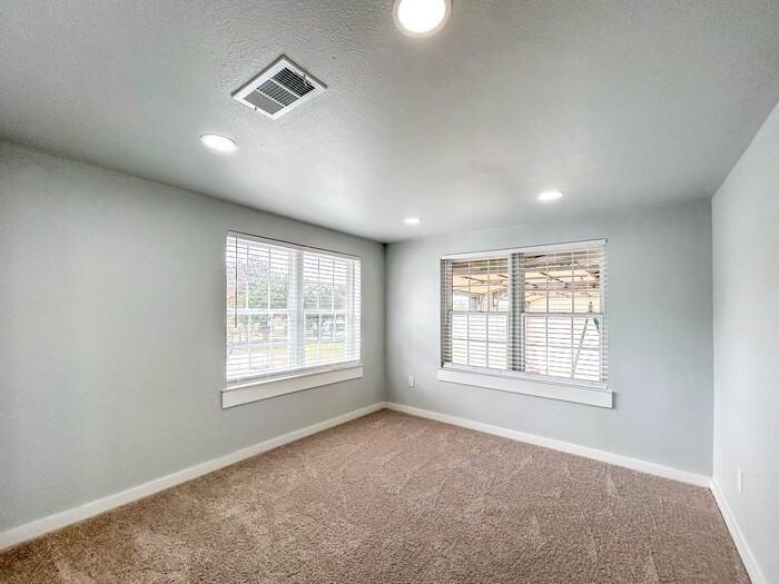 300 Sanders Rd - Photo 2 of 35