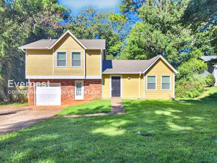 2431 Corner Shoals Dr