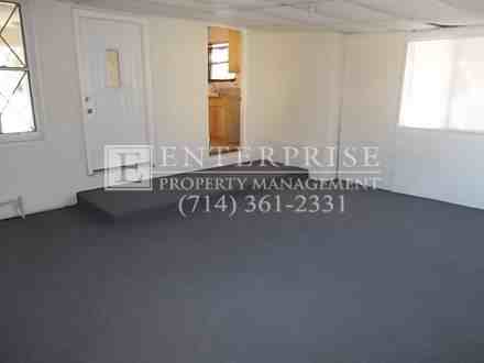 803 Meeker Ave - Photo 3 of 13