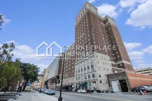 featured image of 525 525 W Lafayette Bld, #13E