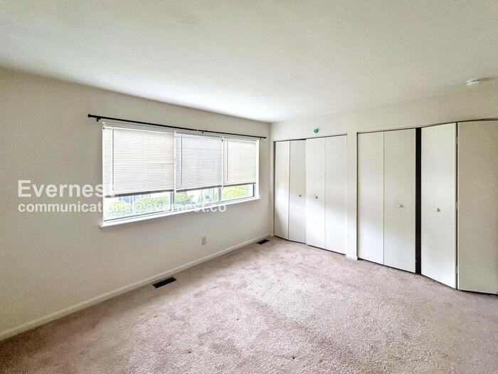 3837 Staffordshire Ln - Photo 7 of 16