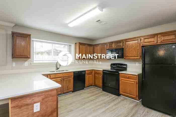 1519 Allen Dr - Photo 5 of 16