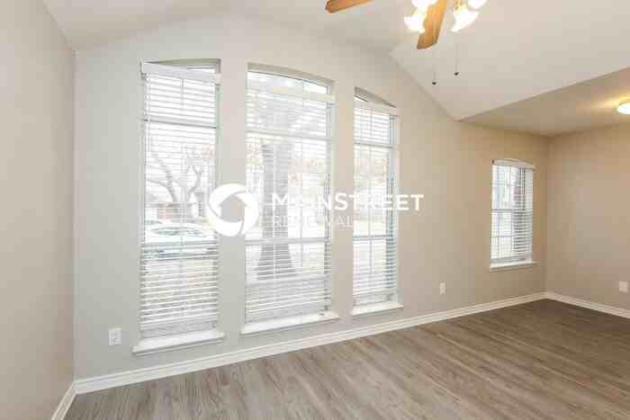 1519 Allen Dr - Photo 6 of 16