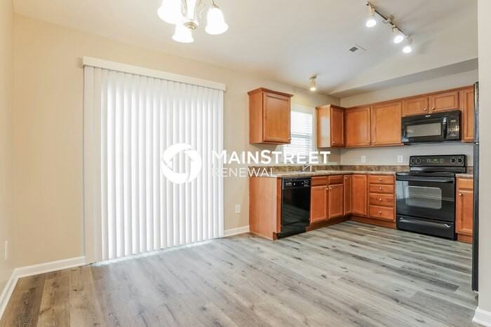 3915 Bluestem Dr - Photo 5 of 16