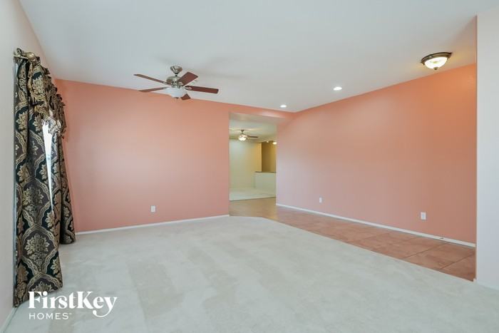 2116 South Thunder Tanner Drive - Photo 3 of 15