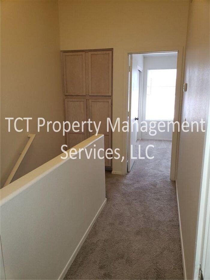 1961 N Hartford St #1186 - Photo 6 of 12