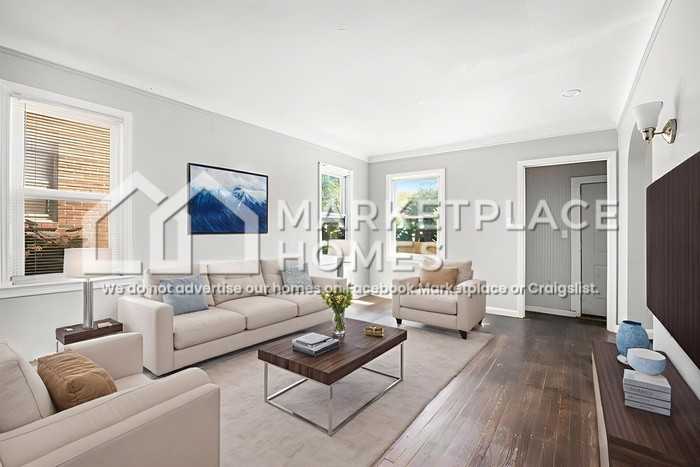 10327 Mckinney St - Photo 2 of 14