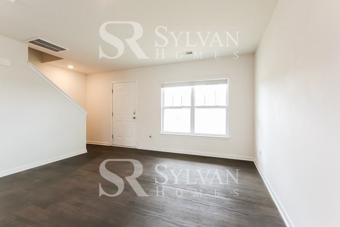 224 Bracken Woods Way - Photo 5 of 15