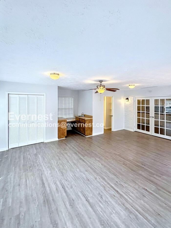 3963 Bouldercrest Rd - Photo 6 of 26