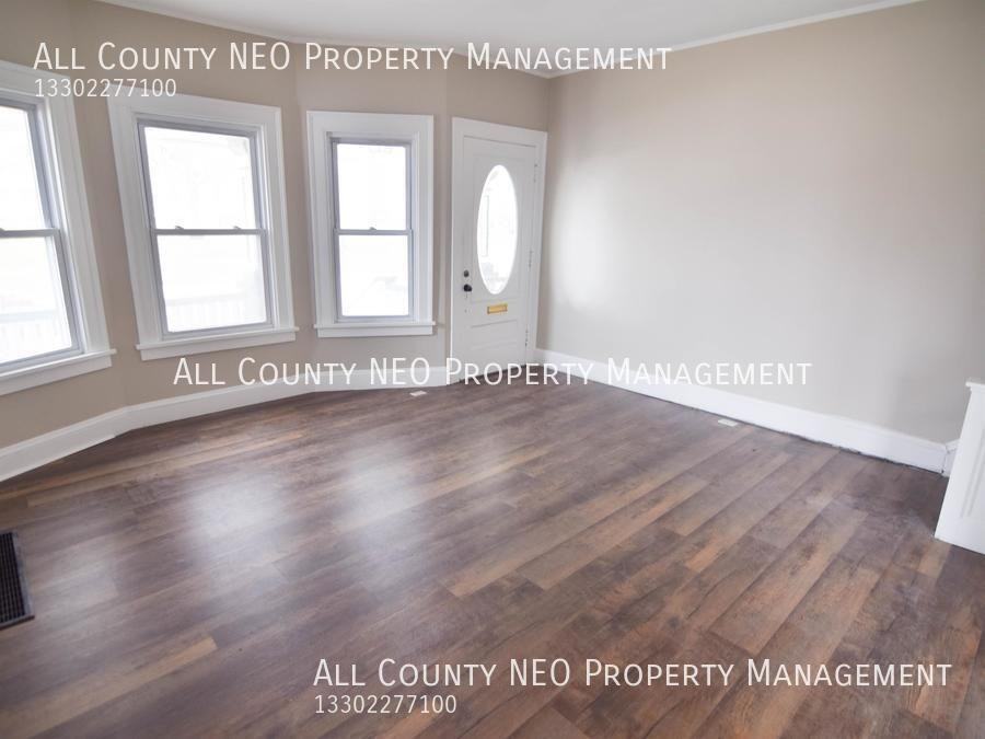 1222 W Clifton Blvd - Photo 4 of 23