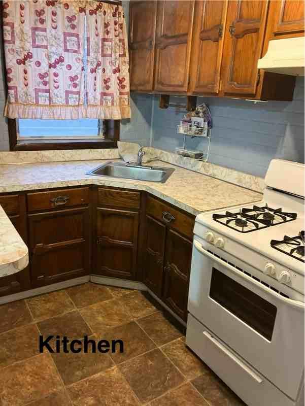 4020 Loring Street - Photo 5 of 16