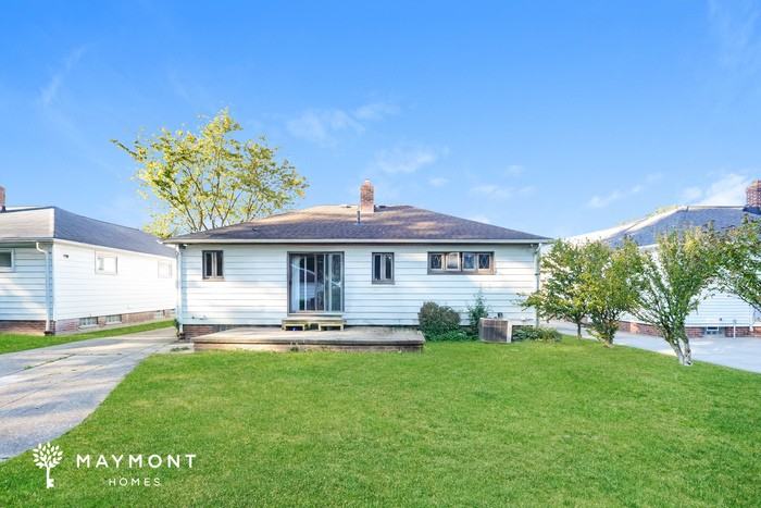 703 Sterling Rd - Photo 3 of 3