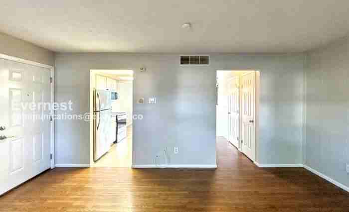 2143 Wadsworth Drive - Photo 5 of 26